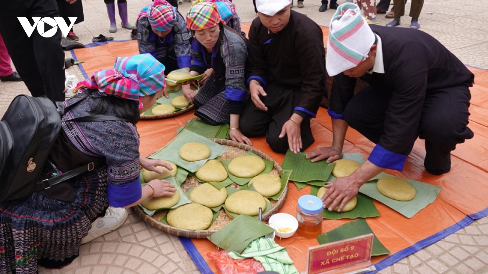 Mu Cang Chai hosts first Banh Day pounding festival