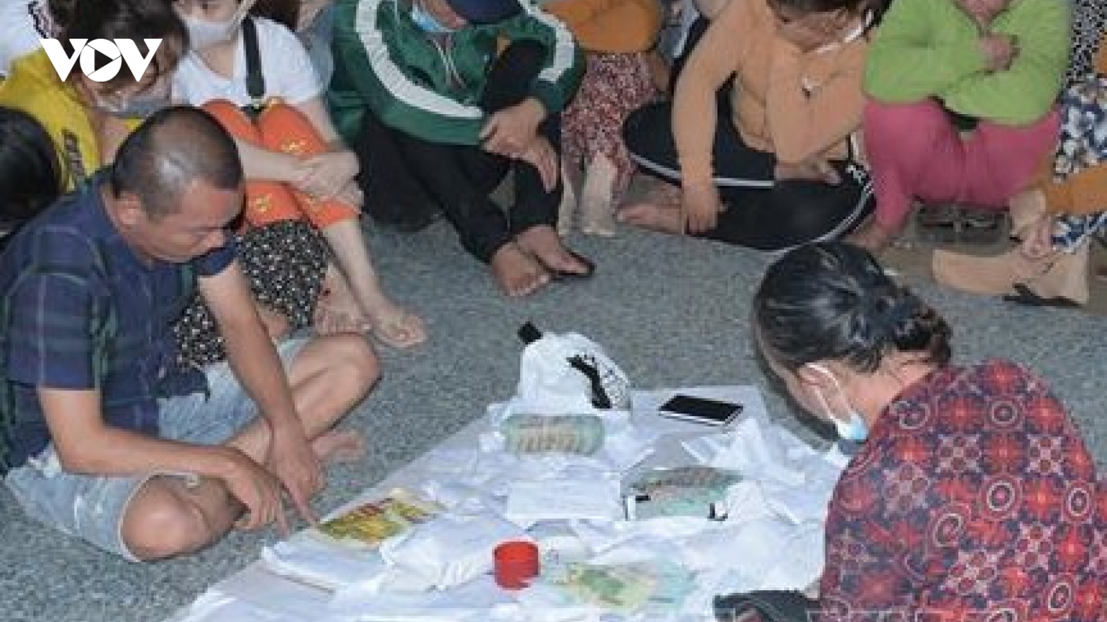 Xử lý tụ điểm đánh bạc “khủng”, bắt giữ 66 đối tượng