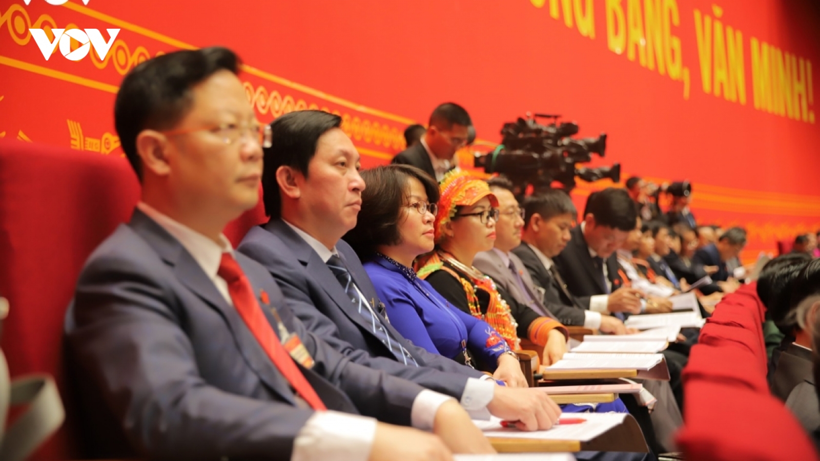 Đại biểu thảo luận tại đoàn: Sự đồng thuận của nhân dân là yếu tố căn bản