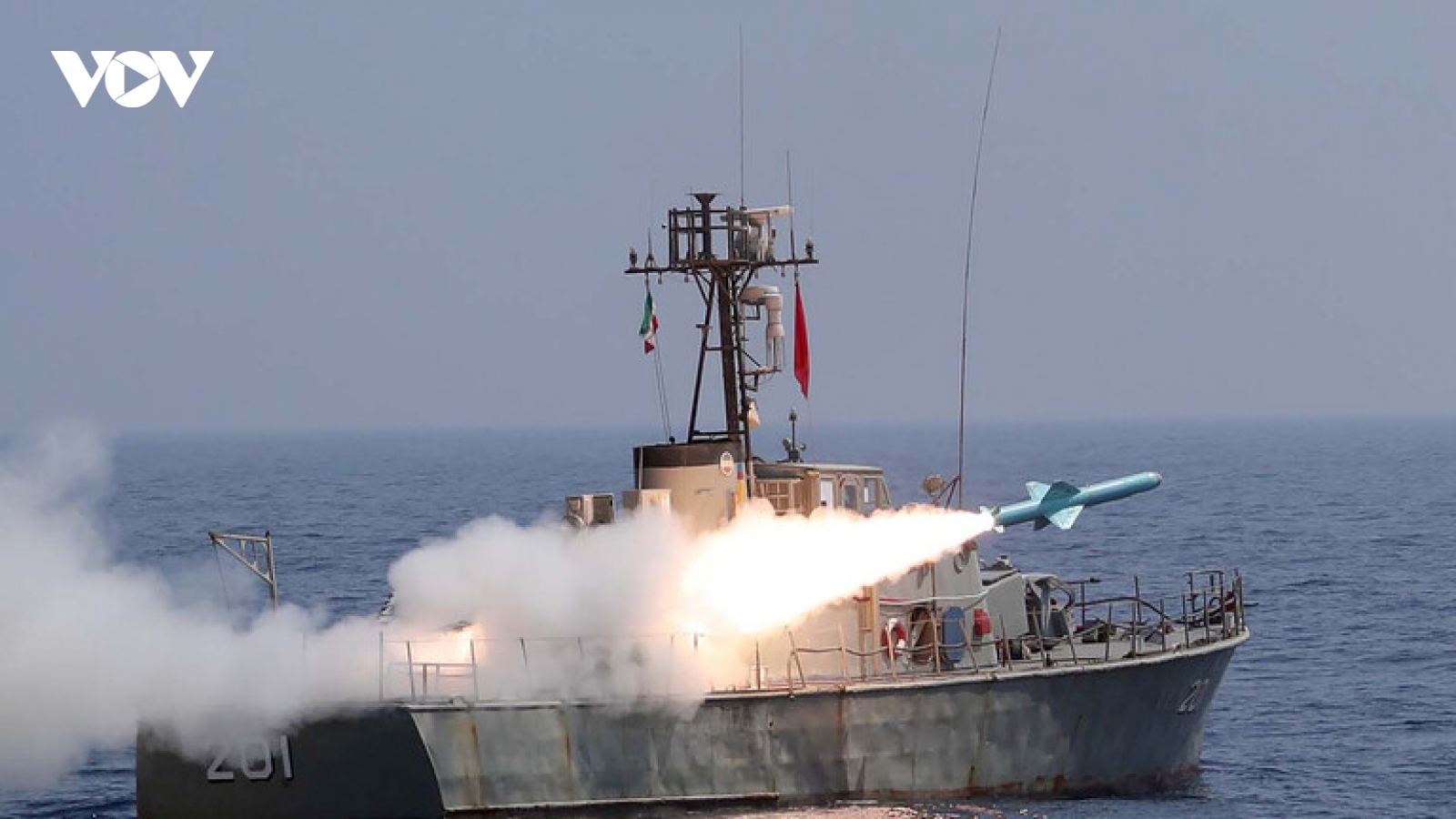 Iran thông báo tập trận tên lửa lớn ở Biển Oman