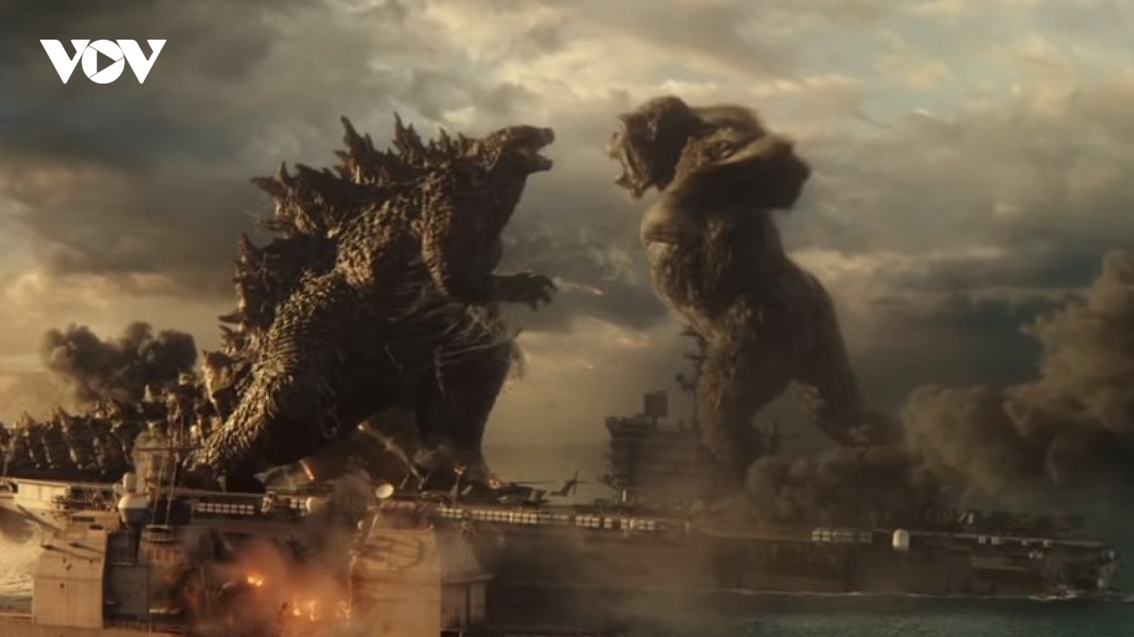 Hai siêu quái vật Godzilla và Kong đại chiến trong trailer mới nhất
