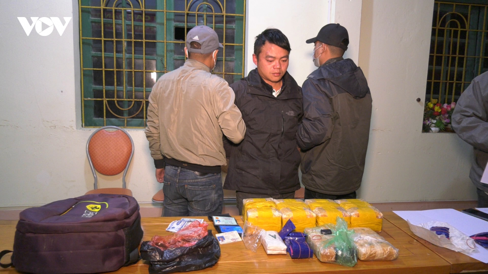 Vận chuyển trái phép 66.000 viên ma túy tổng hợp với tiền công 50 triệu đồng 
