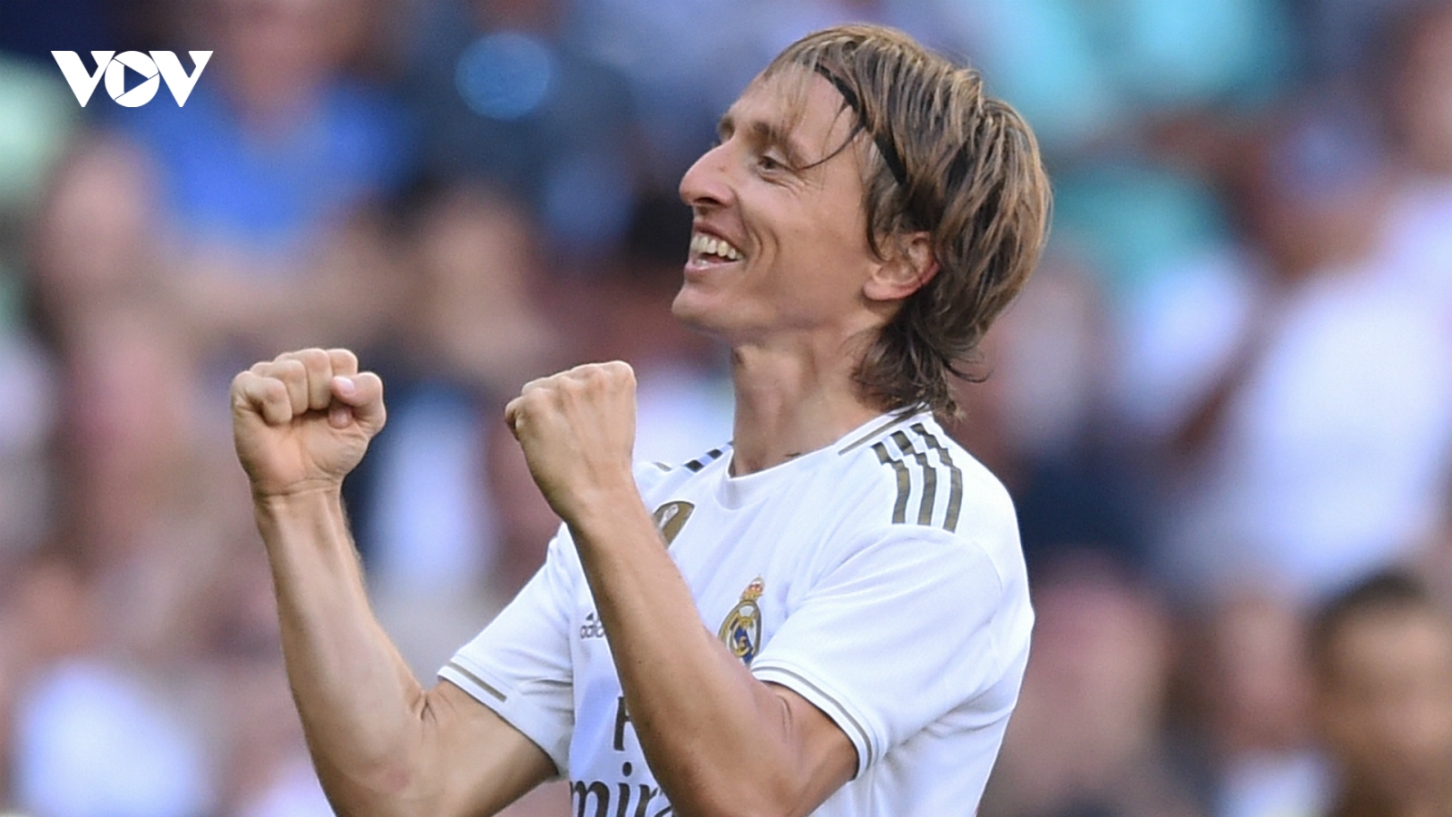 Siêu tiền vệ của Real Madrid lên tiếng về tương lai