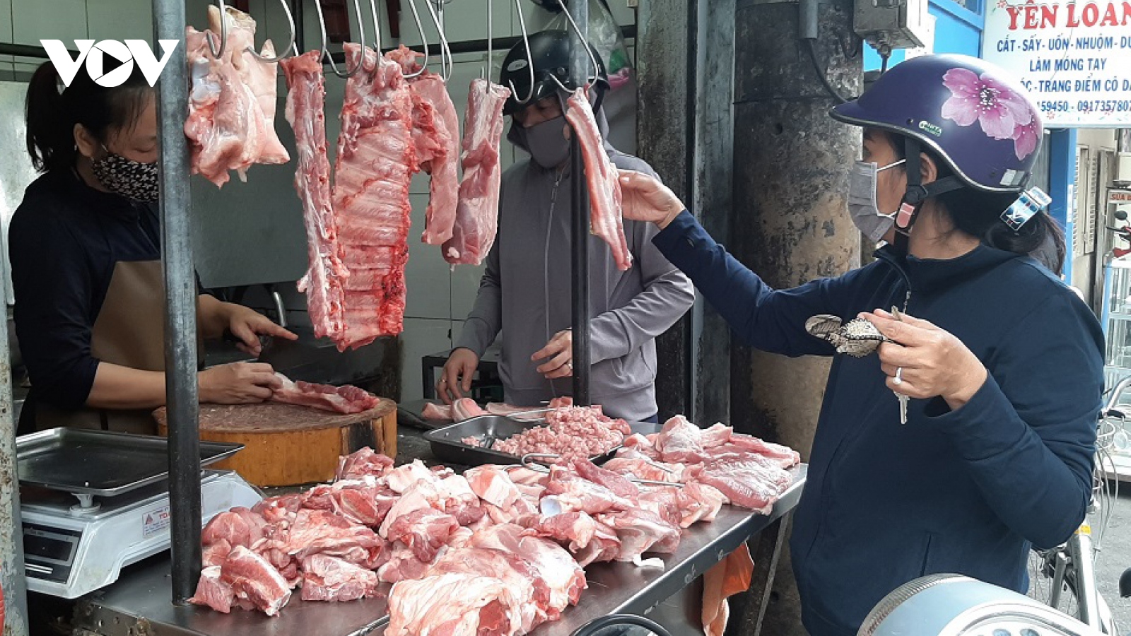 Giá thịt lợn tăng thời điểm cuối năm