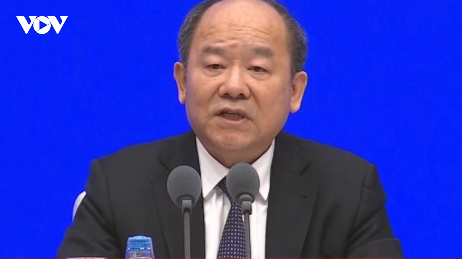 GDP Trung Quốc tăng 2,3% trong năm 2020
