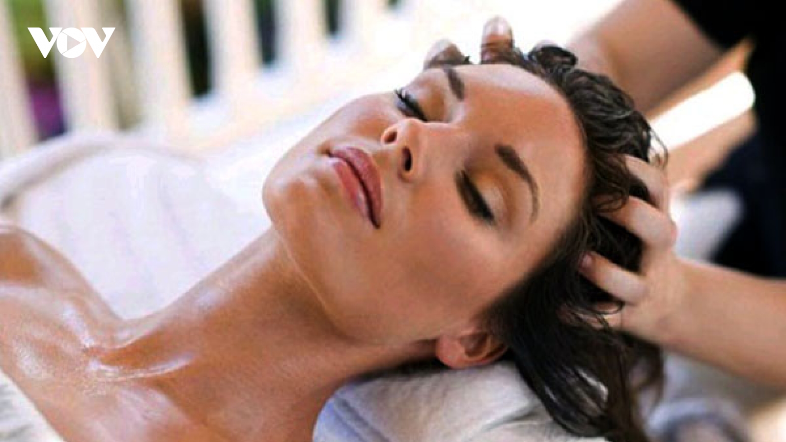 Mẹo đối phó với tình trạng da đầu khô và ngứa ngáy vào mùa đông