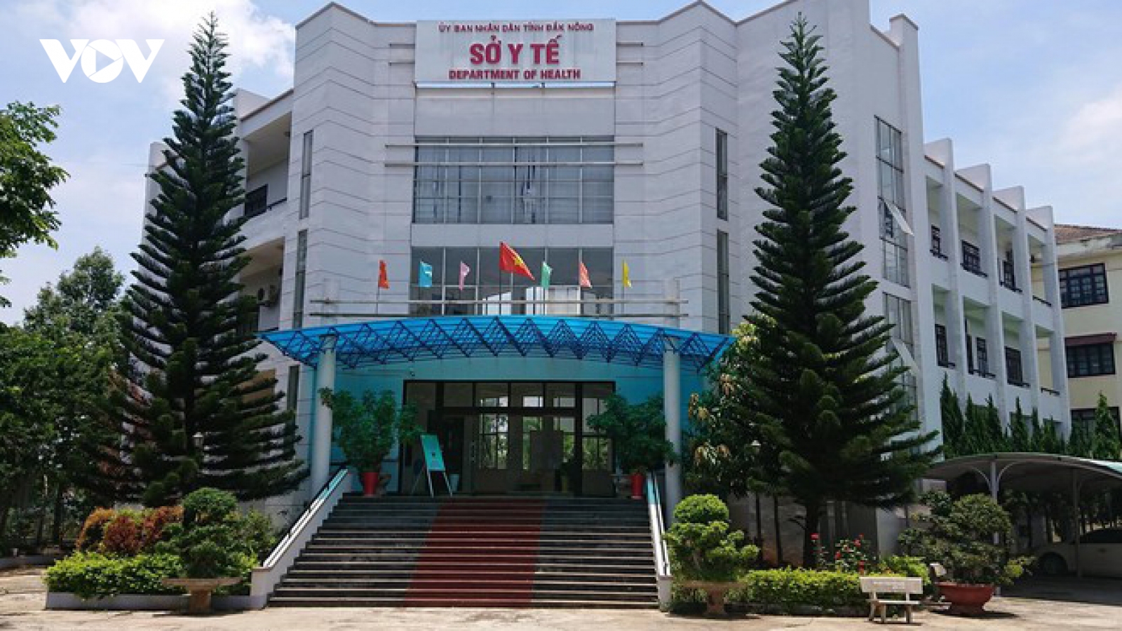 Cựu Giám đốc Sở Y tế Đắk Nông xuống làm chuyên viên