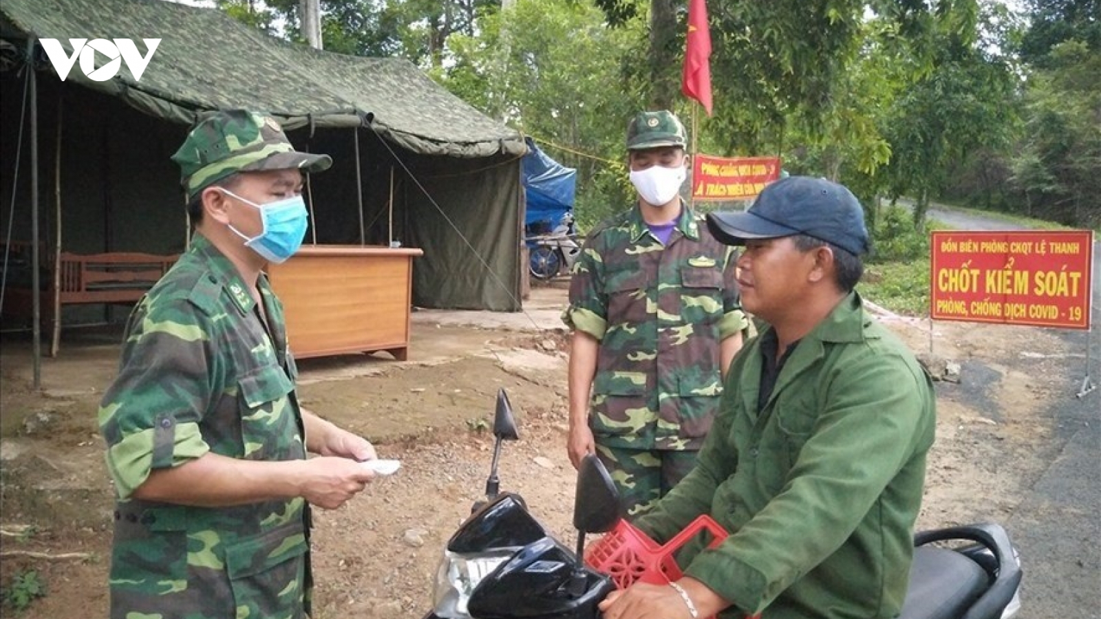 2 ca dương tính Covid-19, Gia Lai ra công điện phong tỏa