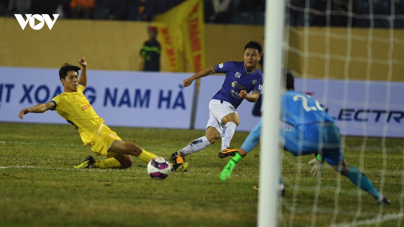 “Vận đen” kỳ lạ đeo bám Hà Nội FC suốt 3 mùa giải V-League