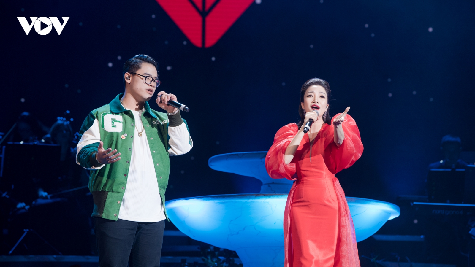 G.Ducky lần đầu kết hợp rap với opera cùng "Hoạ mi bán cổ điển" Phạm Thu Hà