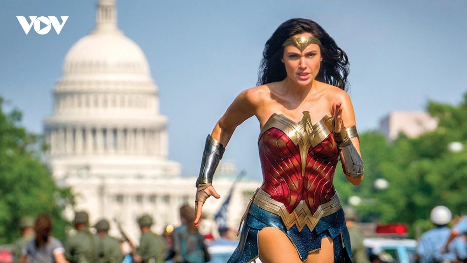 "Wonder Woman 1984" sụt giảm 67% doanh thu phòng vé