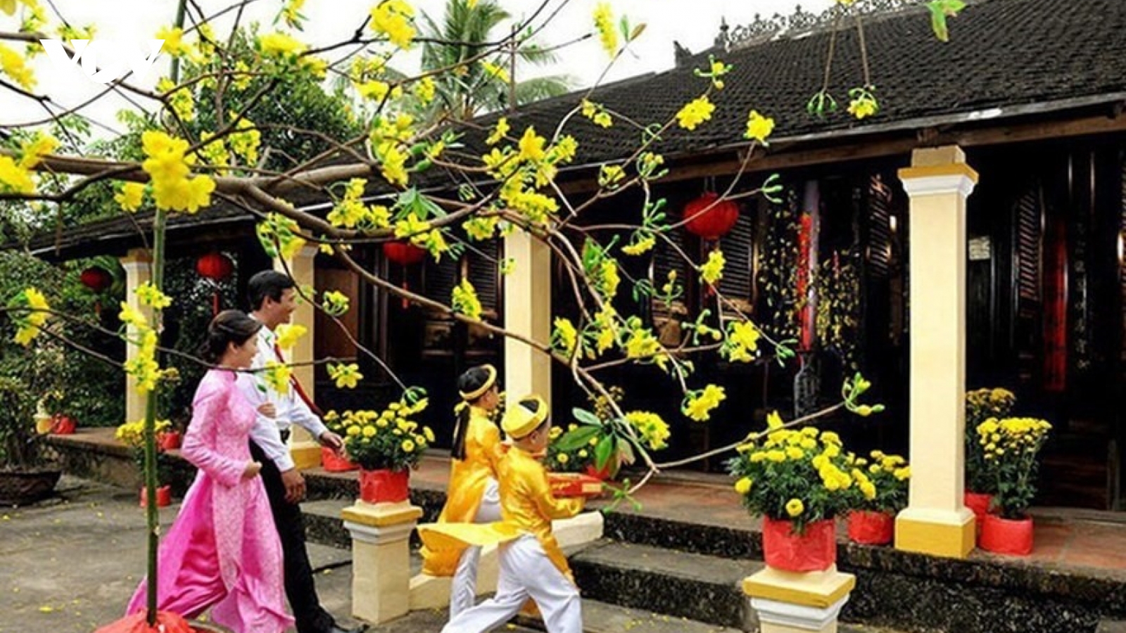 Tết Tân Sửu 2021: Tuổi nào xông đất phù hợp với chủ nhà?