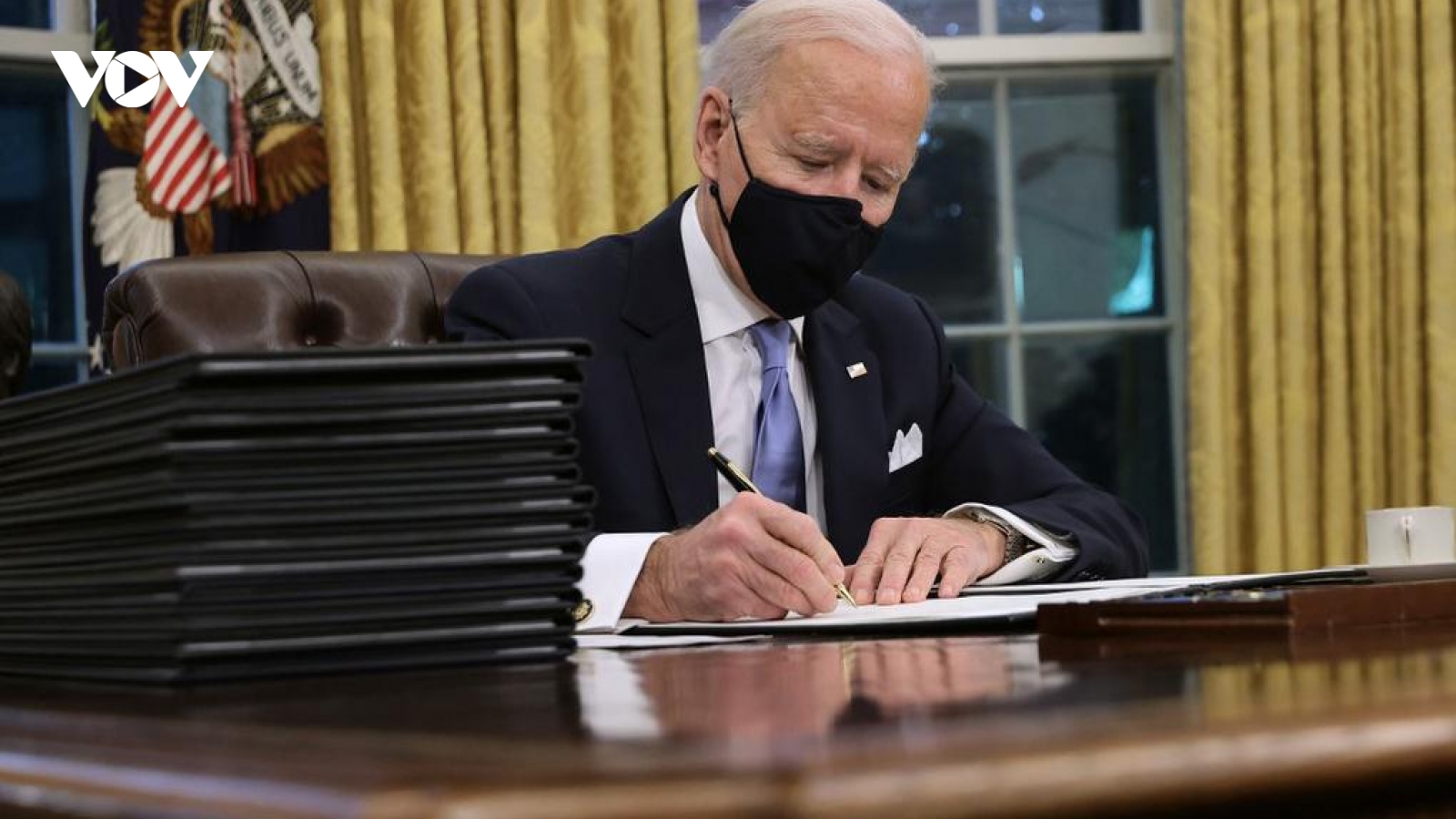 Tổng thống Biden thu hồi sắc lệnh xây dựng tường biên giới với Mehico