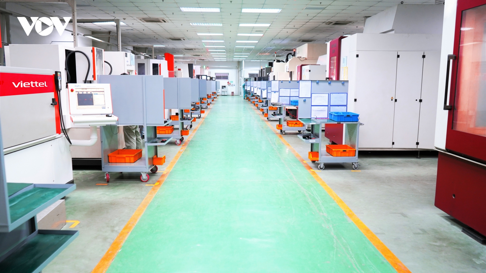 Lần đầu tiên Việt Nam tham gia chuỗi cung ứng ngành Hàng không vũ trụ toàn cầu