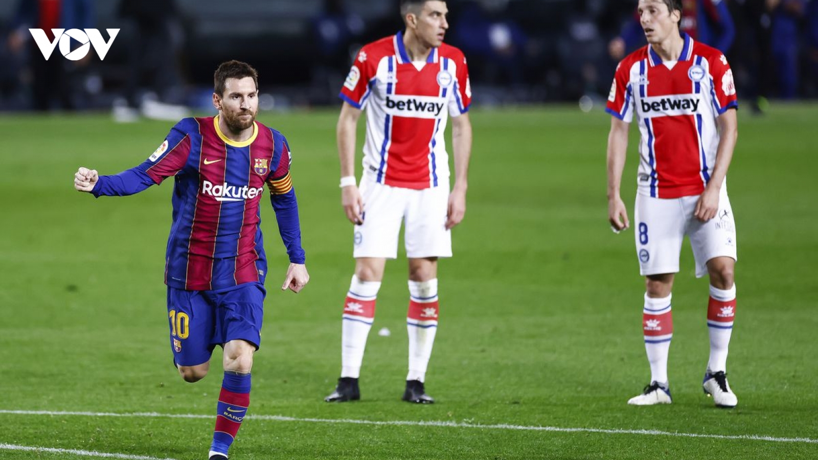 Messi thăng hoa với cú đúp, Barca thắng trận thứ 7 liên tiếp ở La Liga