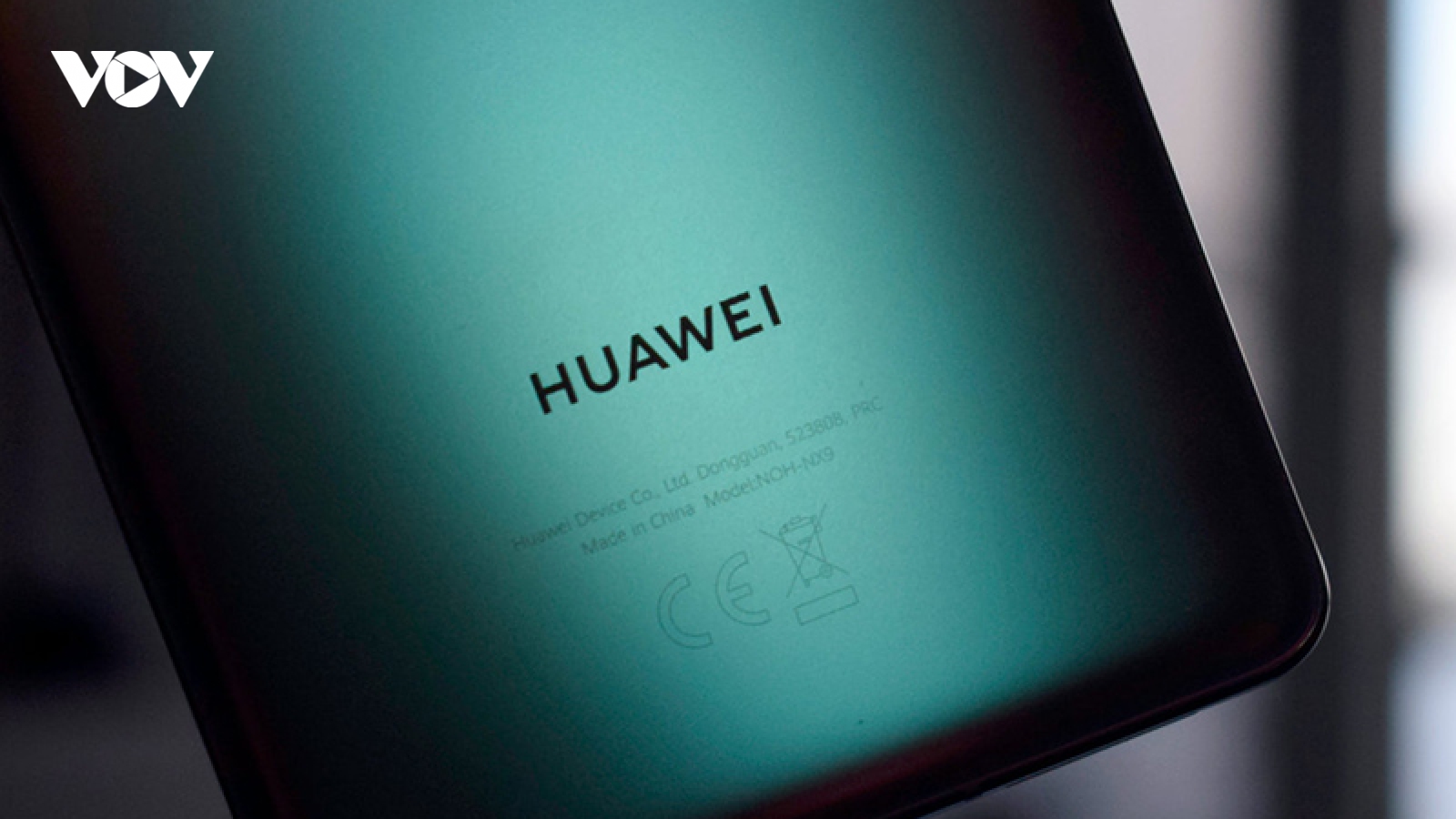 Sản lượng smartphone Huawei sụt giảm mạnh trong năm nay
