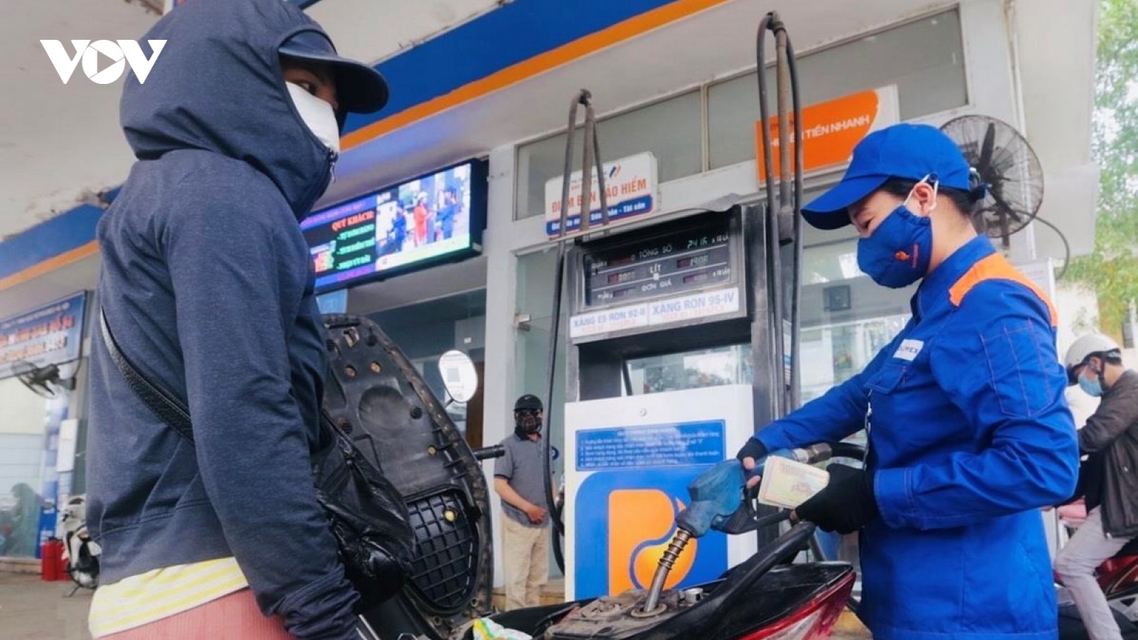 Quỹ bình ổn giá xăng dầu dư hơn 9.200 tỷ đồng