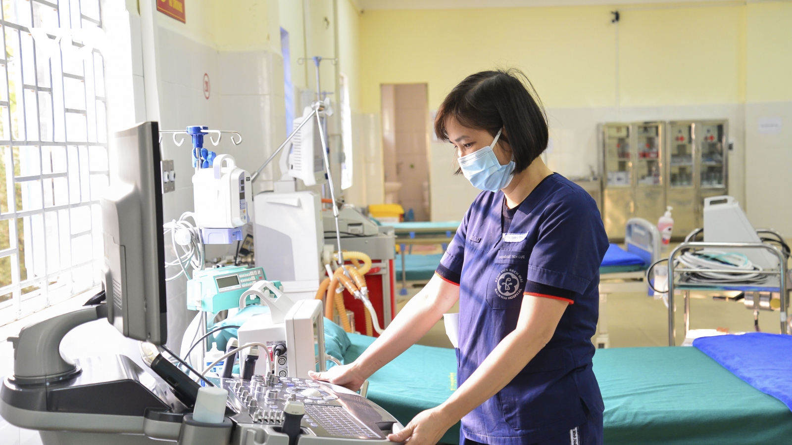 Cận cảnh bệnh viện dã chiến hoàn thành “thần tốc” xuyên đêm tại Điện Biên