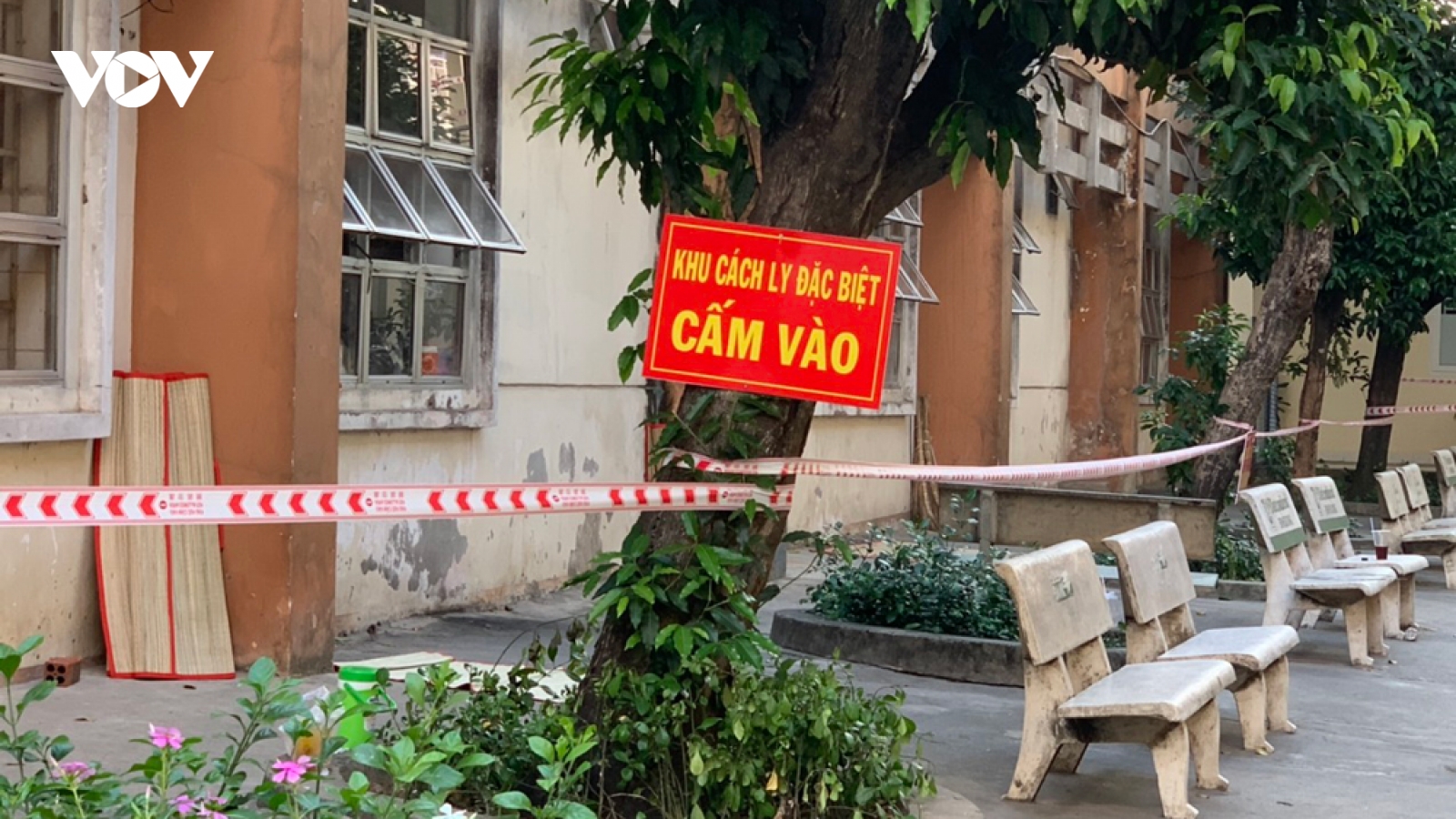 Phong toả 2 khoa của Bệnh viện đa khoa tỉnh Bình Dương liên quan đến BN1843