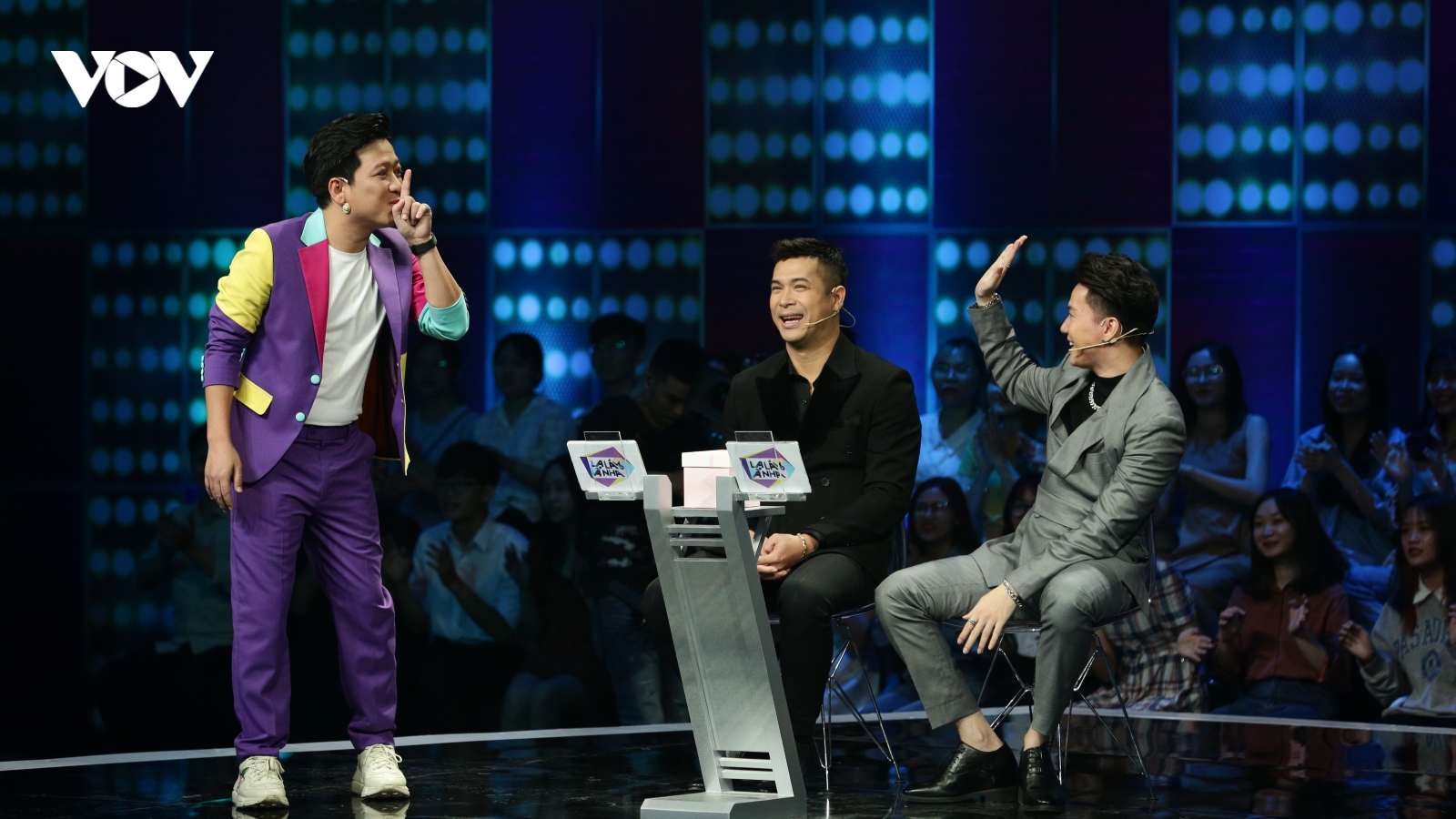 Trường Giang làm MC chương trình truyền hình mới "Lạ lắm à nha"