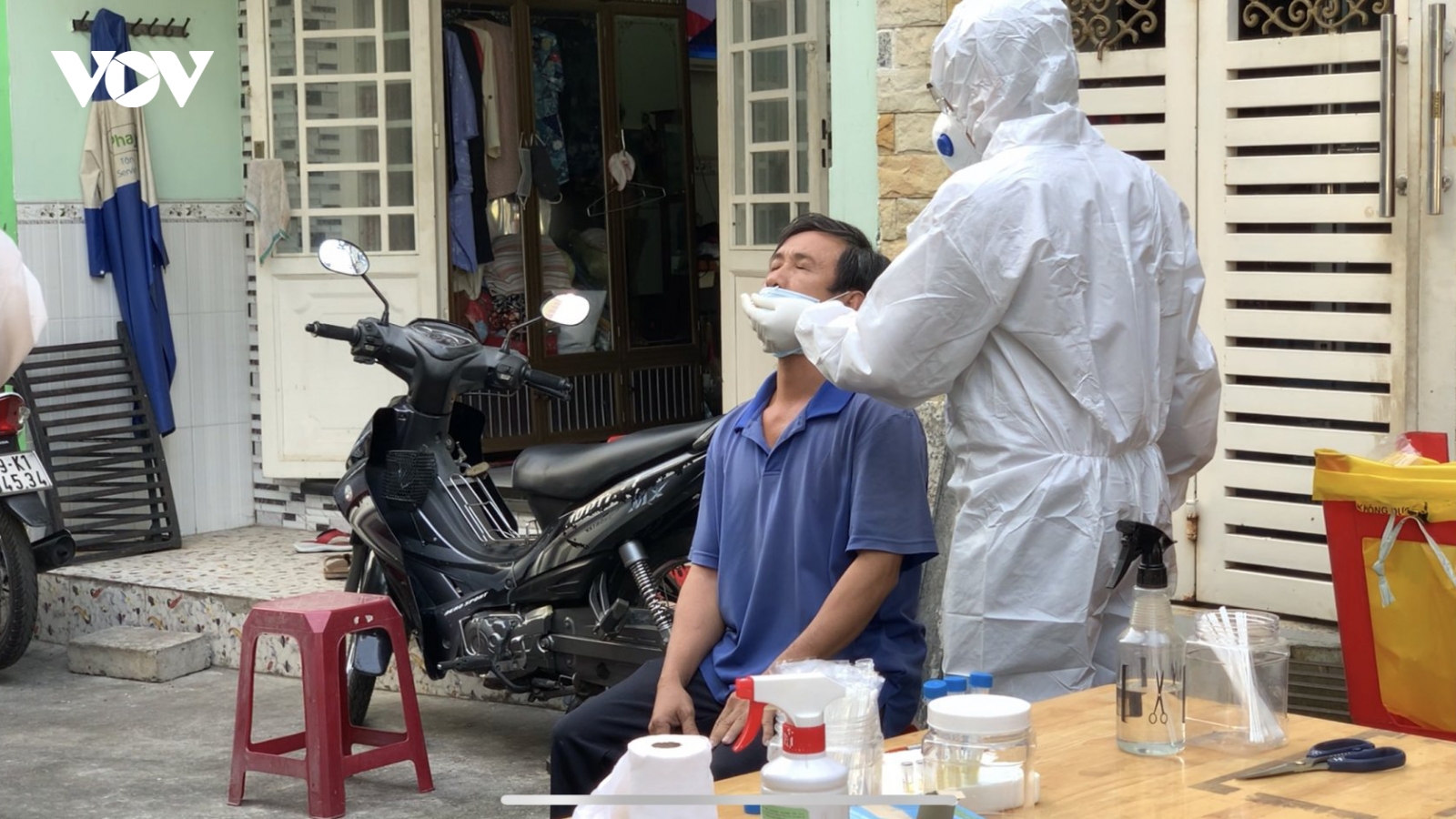 TPHCM truy tìm người tiếp xúc với công chứng viên ở Hà Nội mắc Covid-19