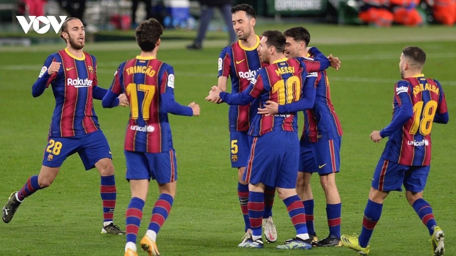 Sau vòng 22 La Liga: Messi giải cứu Barca, Atletico Madrid tự “bắn vào chân”