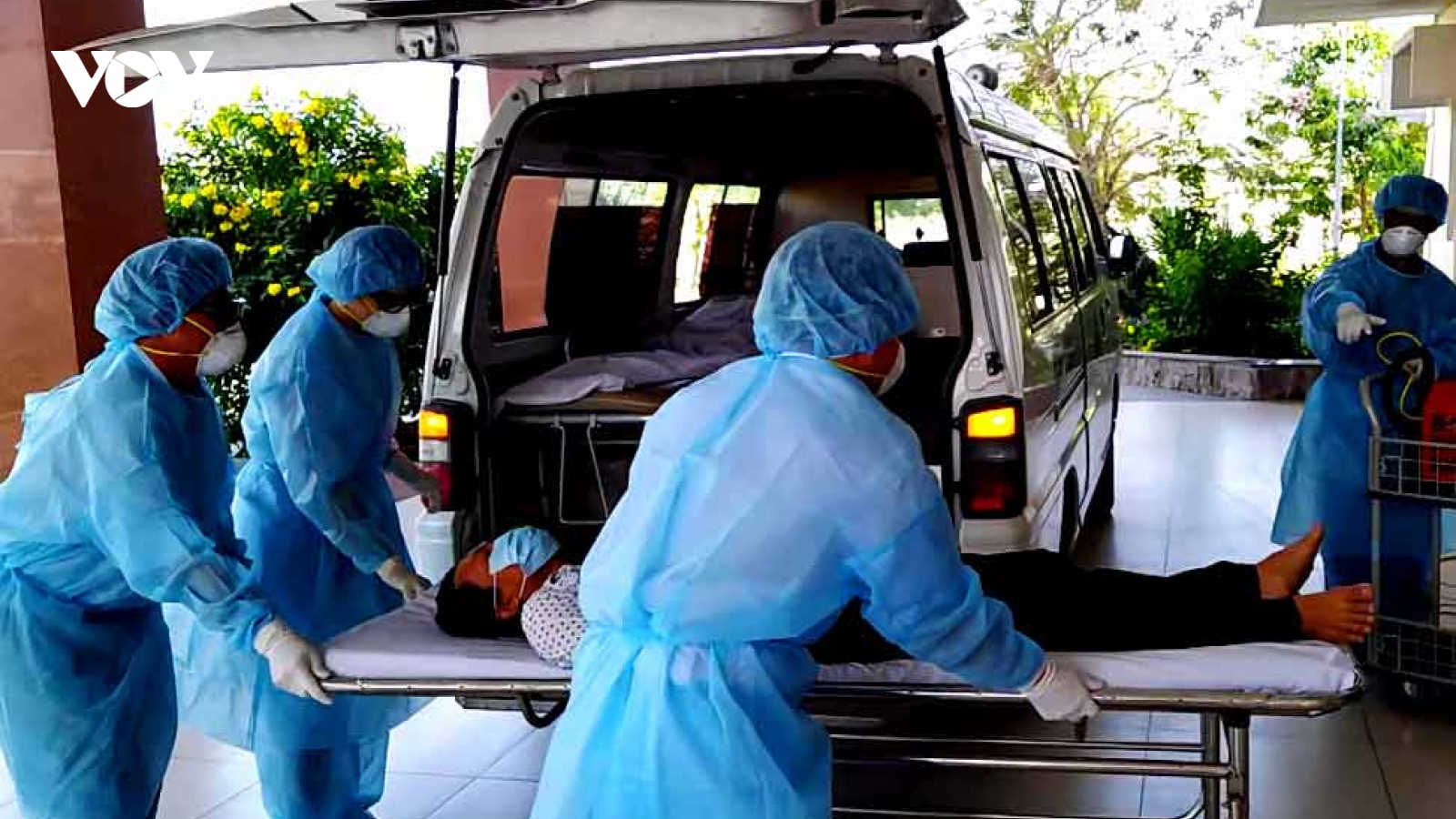 Những hy sinh thầm lặng của ê kíp điều trị COVID-19 tại Cần Thơ