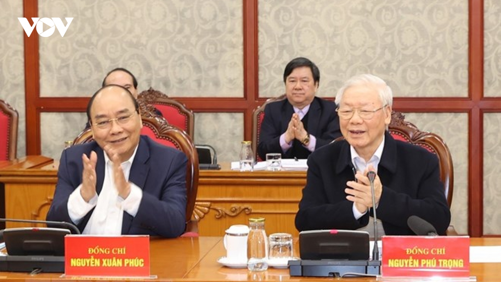Tổng Bí thư, Chủ tịch nước chủ trì phiên họp đầu tiên của Bộ Chính trị và Ban Bí thư