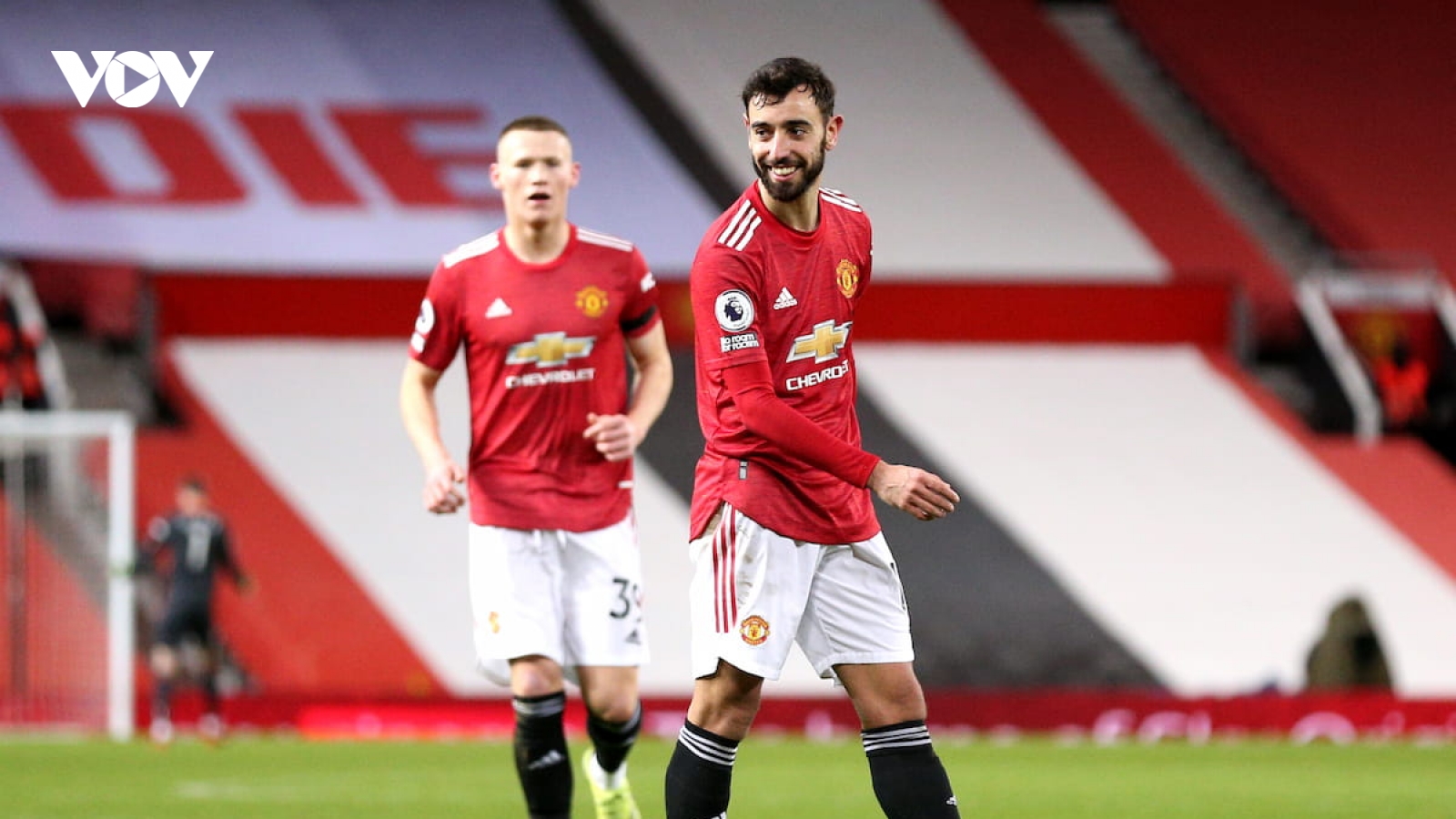 Bruno Fernandes cán mốc 30 bàn thắng cho MU 