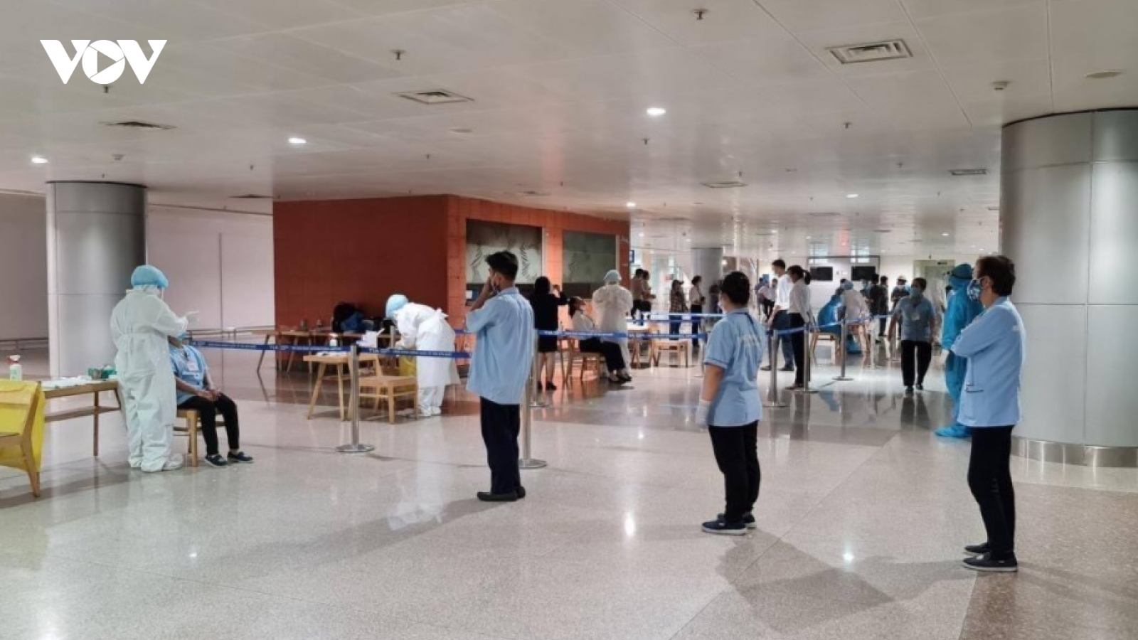 Hơn 600 người từ Hải Dương, Quảng Ninh về TPHCM khai báo y tế