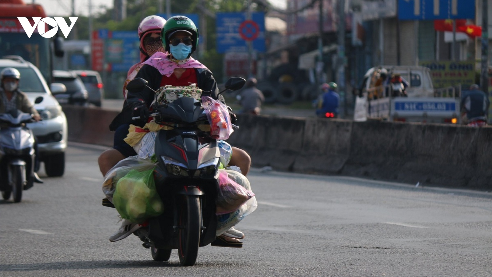 Giao thông cửa ngõ phía Tây TPHCM thông thoáng trong ngày cuối kỳ nghỉ Tết Tân Sửu