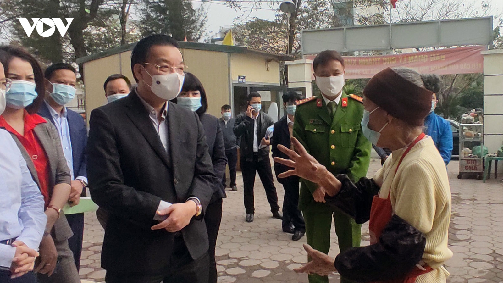 Chủ tịch TP Hà Nội Chu Ngọc Anh: "Để lọt một ca Covid-19 thì công sức đổ sông, đổ biển"