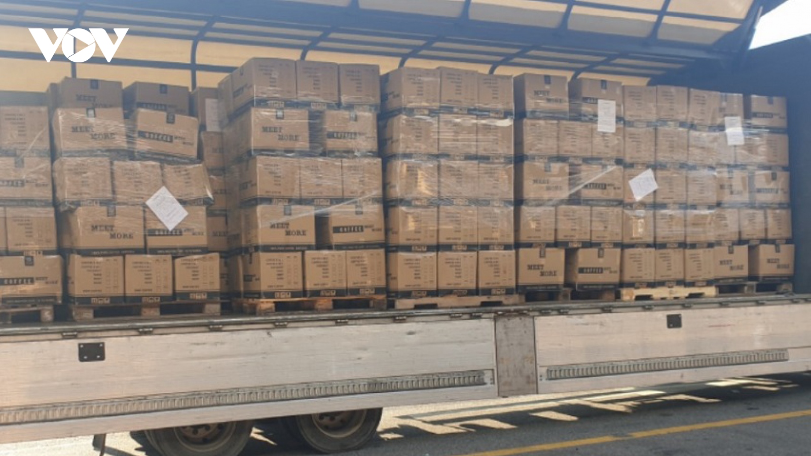 Doanh nghiệp tập trung sản xuất ngay trong ngày đầu năm mới