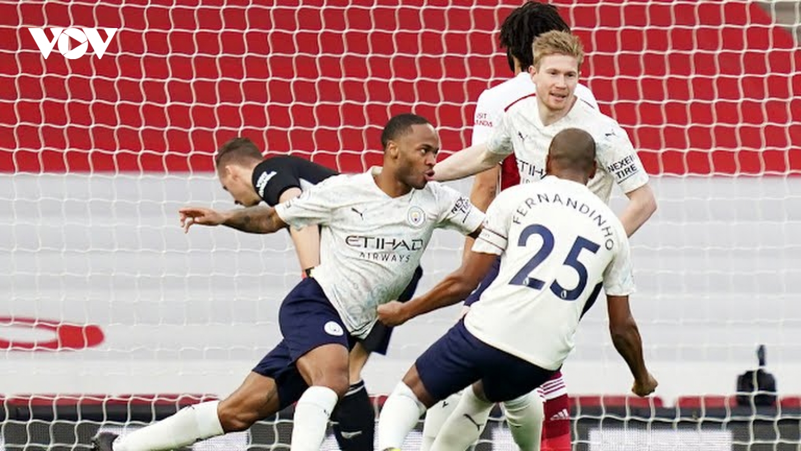 Monchengladbach - Man City: Khó cản “Cơn lốc xanh”