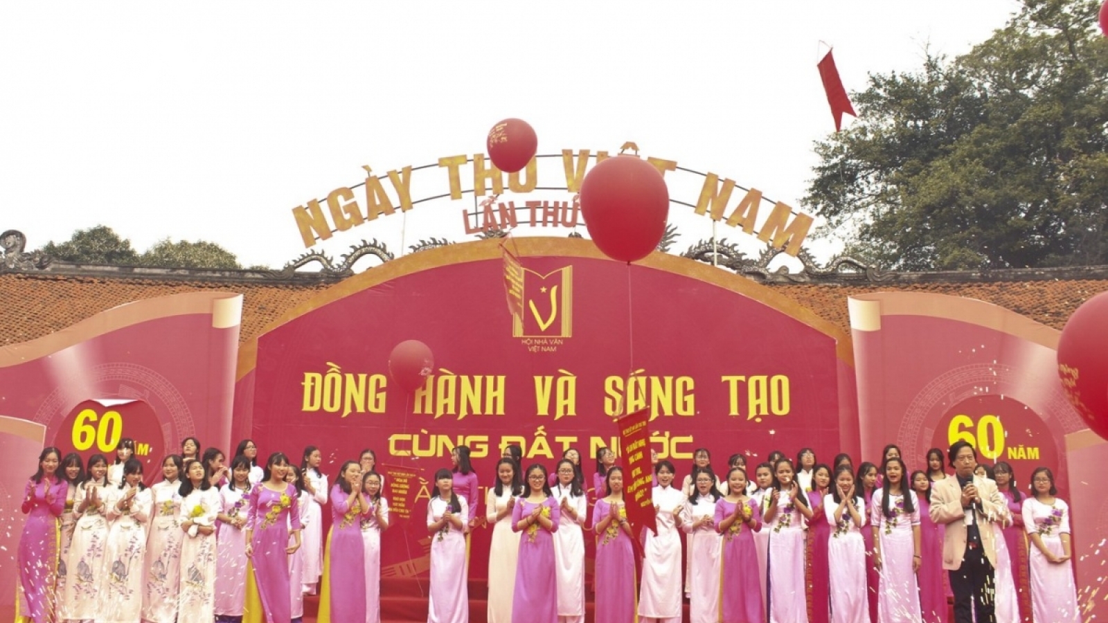 Lan toả tinh thần "Ngày thơ Việt Nam" trên mạng xã hội 