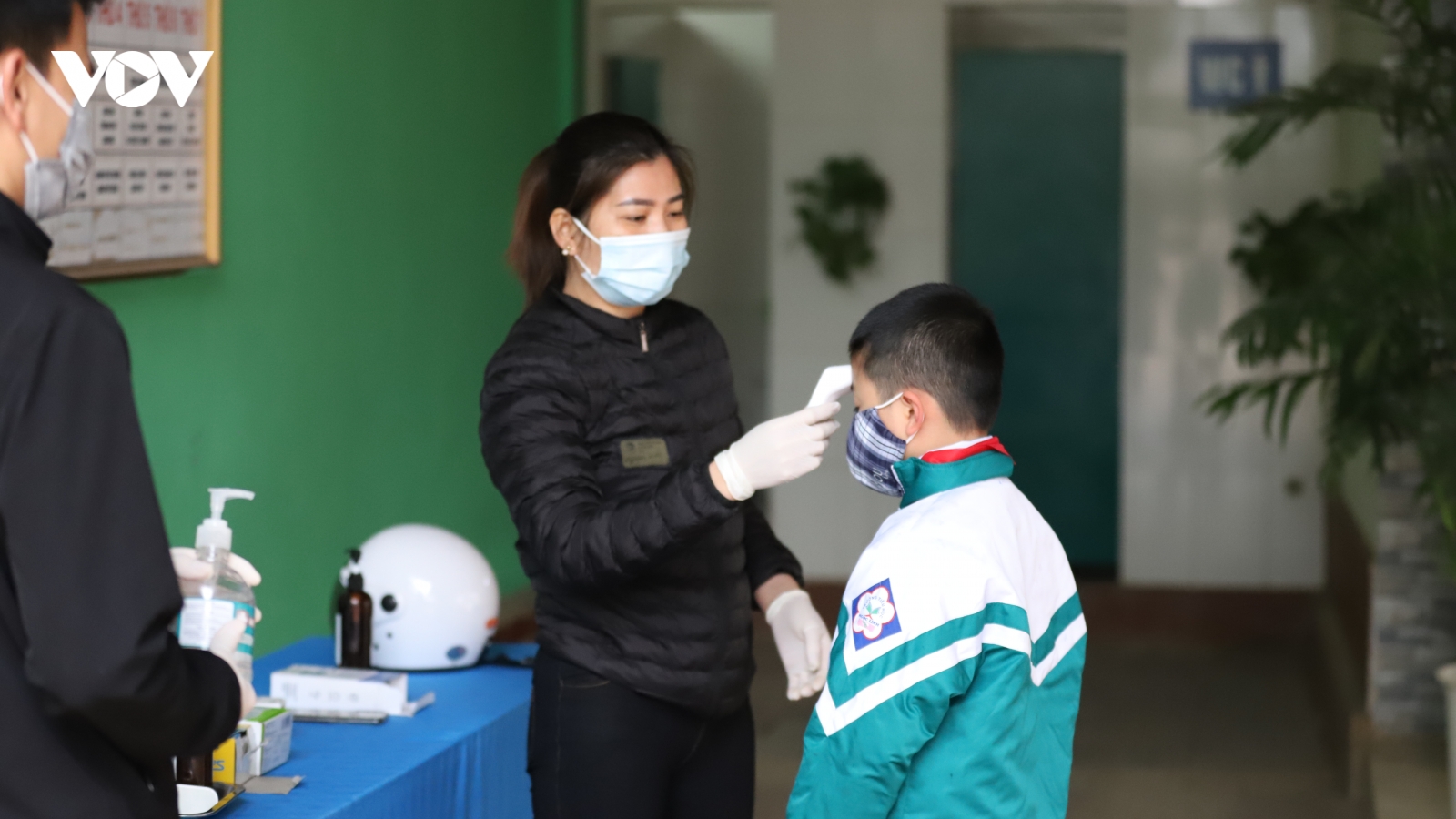 Hôm nay, học sinh ở 11/12 huyện, thành phố của tỉnh Sơn La đi học trở lại