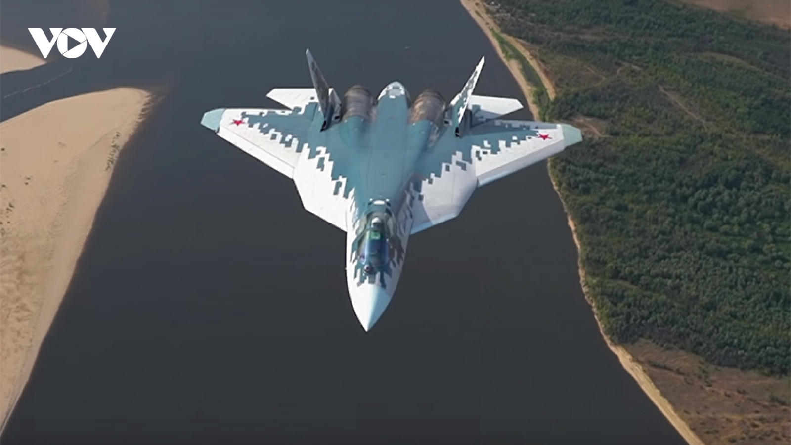 Quân đội Nga nhận lô tiêm kích Su-57 và Su-35S mới