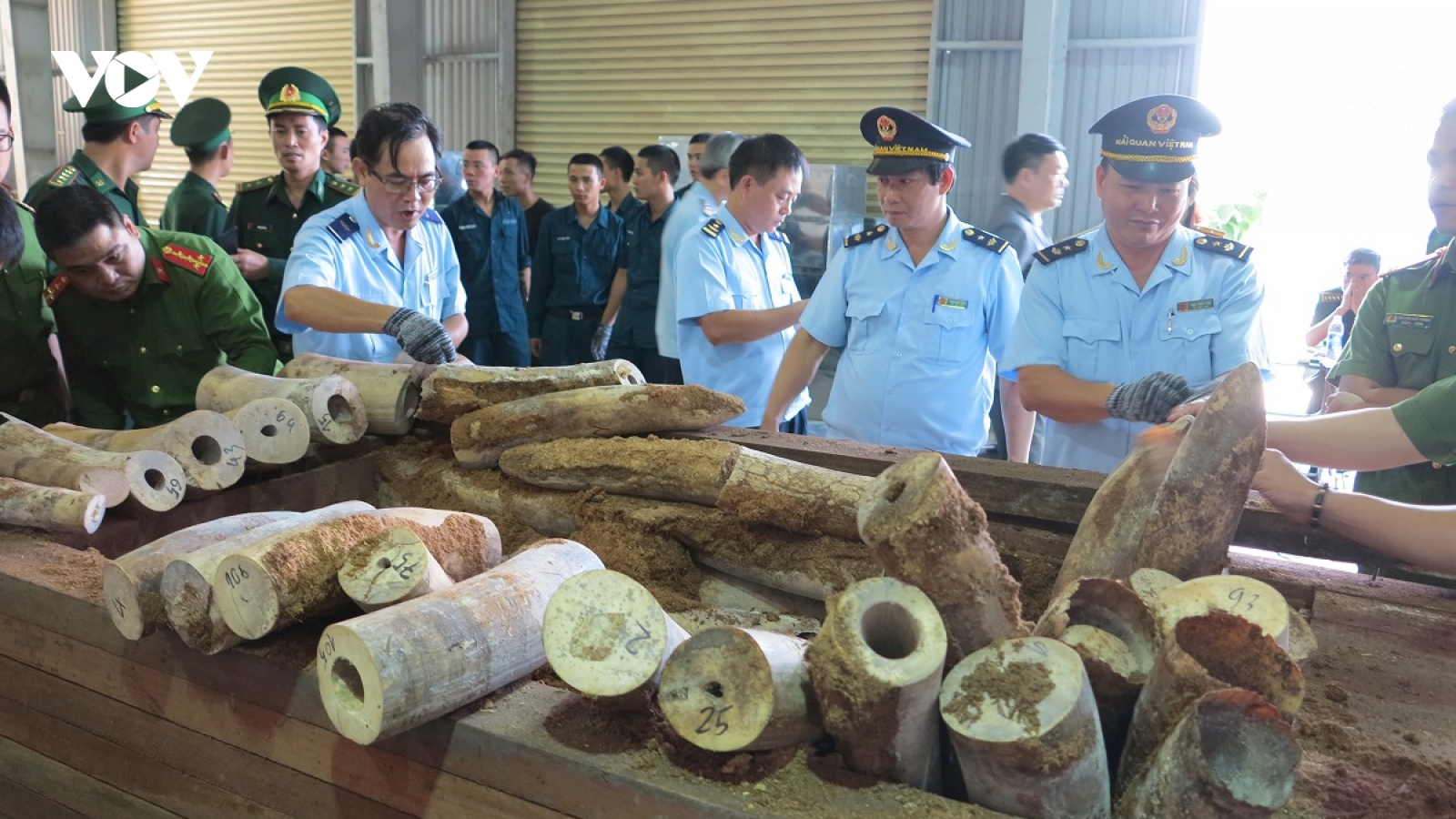 Thủ đoạn của các đối tượng buôn lậu ngày càng tinh vi