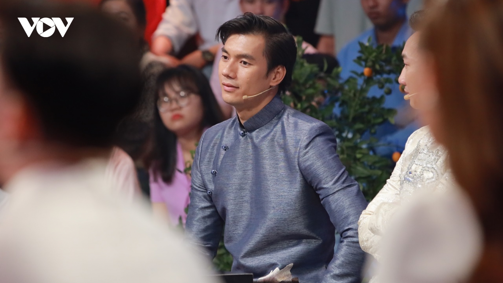 Nhan Phúc Vinh tự trách bản thân vì chưa bao giờ nói lời yêu thương với gia đình