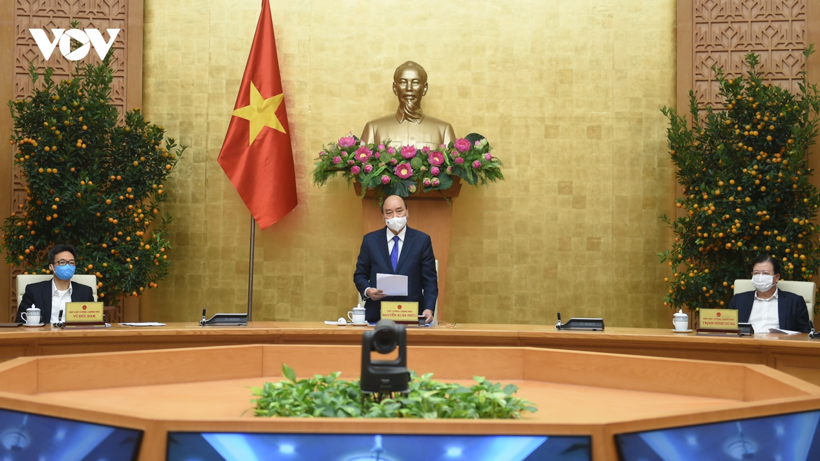 Thủ tướng: "Giãn cách xã hội theo Chỉ thị 16 ở một số địa phương chưa thực sự quyết liệt"