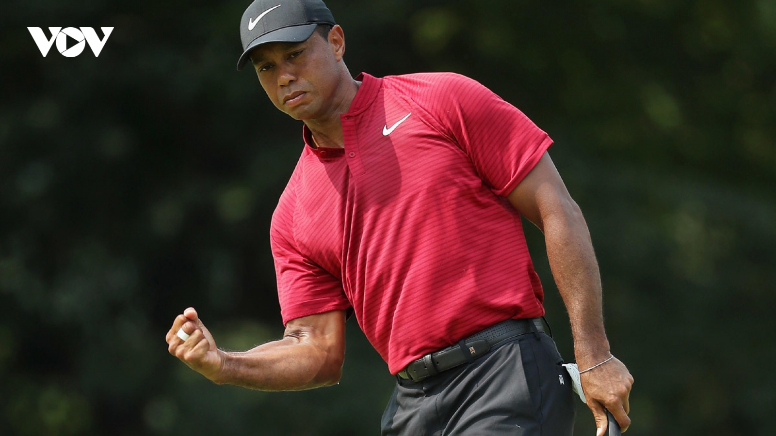 "Huyền thoại" golf thế giới Tiger Woods bị tai nạn ô tô
