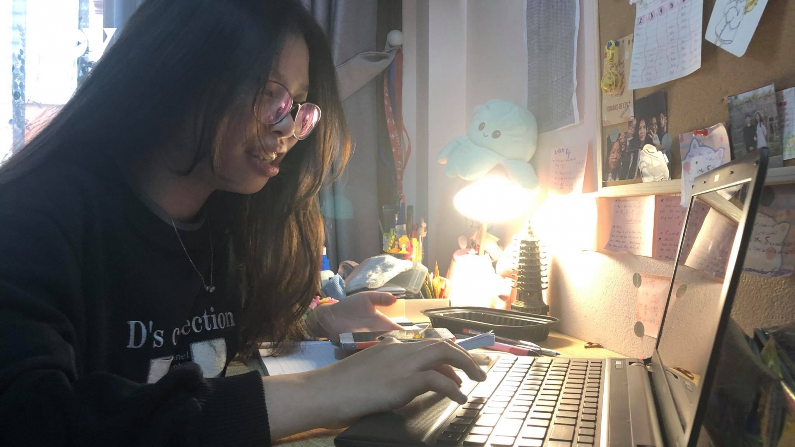 Các trường được bảo vệ tốt nghiệp online mùa dịch