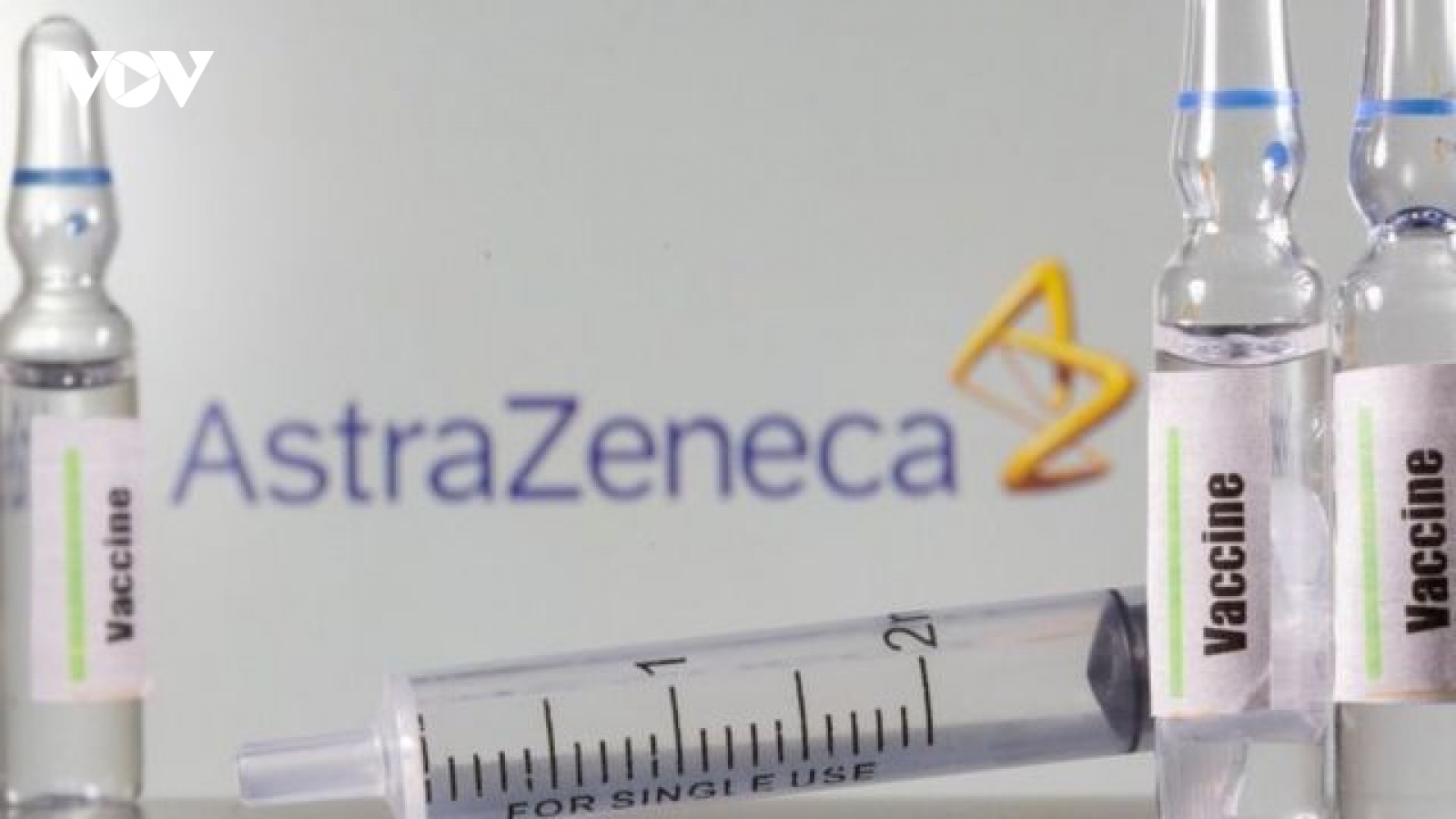 Lô vắc xin AstraZeneca đầu tiên đã tới Ba Lan