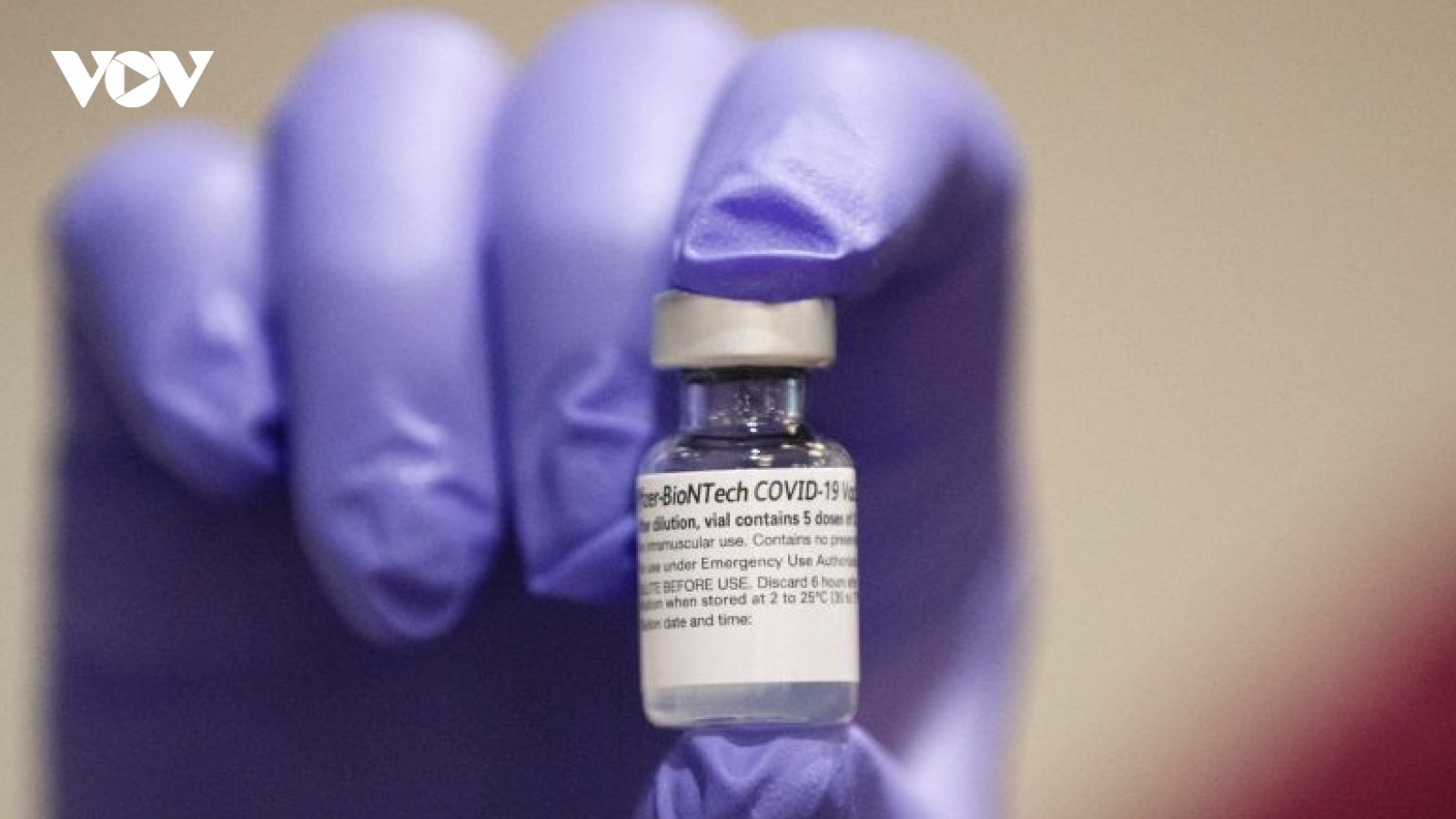 EU quyết ngăn cản xuất khẩu vaccine ngừa Covid-19 ra ngoài khối