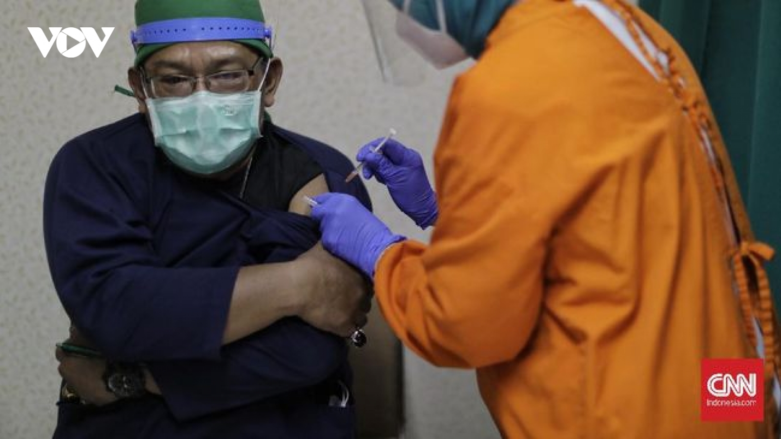 Indonesia gặp nhiều thách thức trong chiến dịch tiêm vaccine ngừa Covid-19