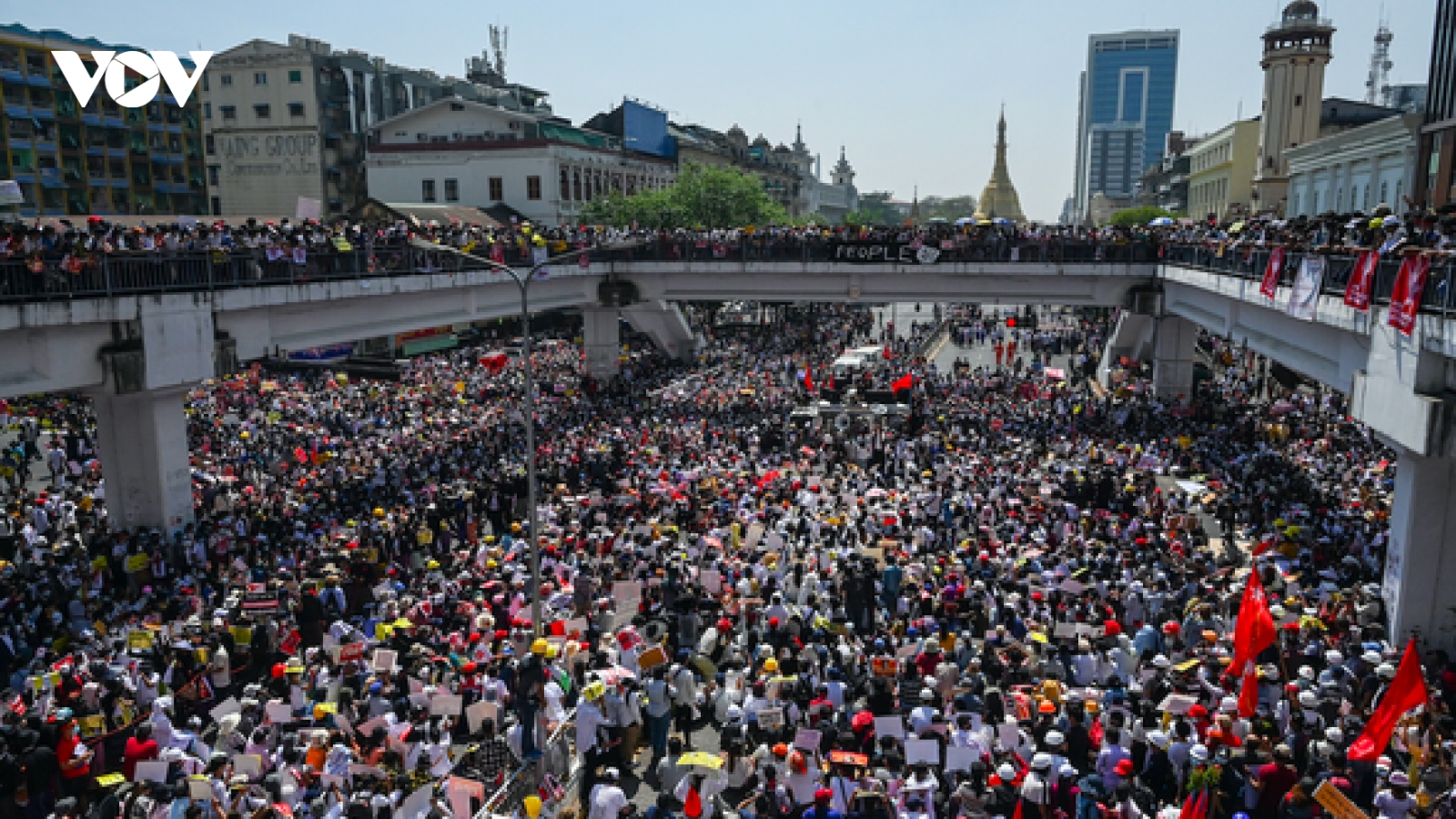 Trung Quốc chỉ trích các “tin đồn” phá hoại quan hệ nước này với Myanmar