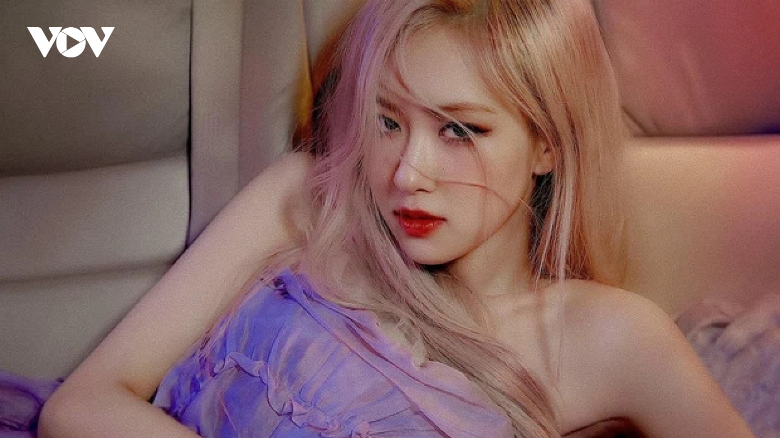 Rosé (BLACKPINK) ấn định ngày phát hành sản phẩm âm nhạc solo