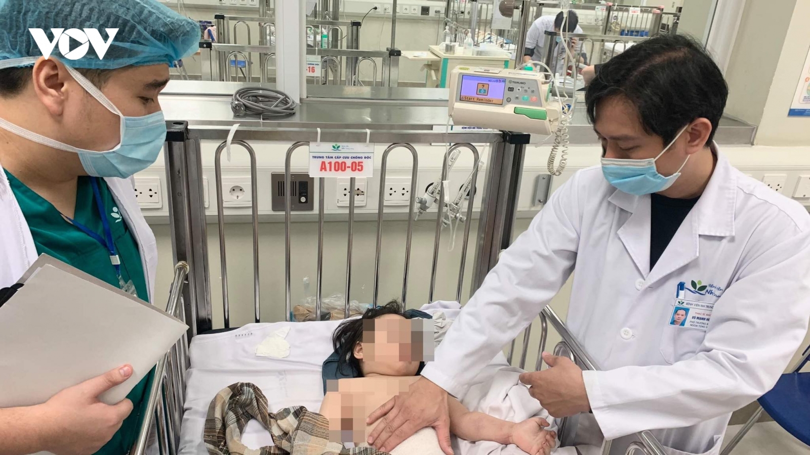 Kết quả siêu âm, chụp X-quang của cháu bé 3 tuổi rơi từ tầng 12 chung cư