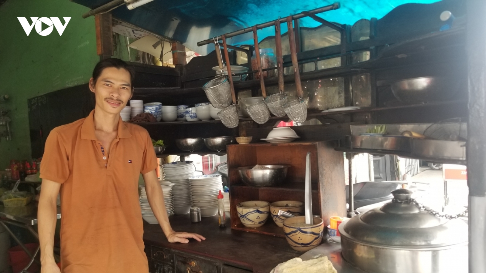 Quán hủ tiếu 60 năm truyền qua 3 đời ở đất Sài Gòn