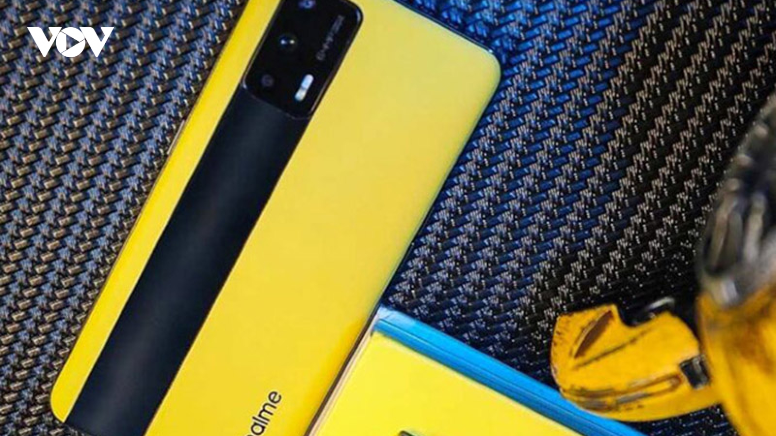 Smartphone Realme gian lận trong kết quả điểm chuẩn?